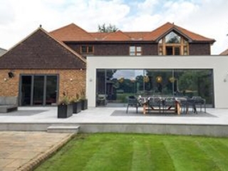 Cero III triple-glazed slim-profile plus Solarlux SL60 Bifold
