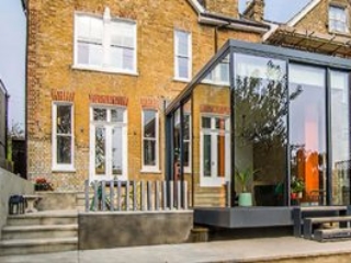Glass box extension with Cero