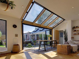 Solarlux Oak/Alu Glass roof with bifolds