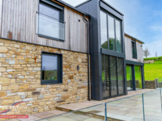 Internorm HF310 with external blinds timber/alu windows and juliet balcony Internorm HF310 with external blinds timber/alu windows and juliet balcony