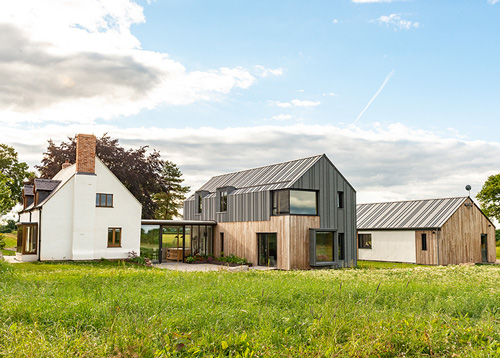 Award-Winning Extension to a C15th Listed Cruck Cottage