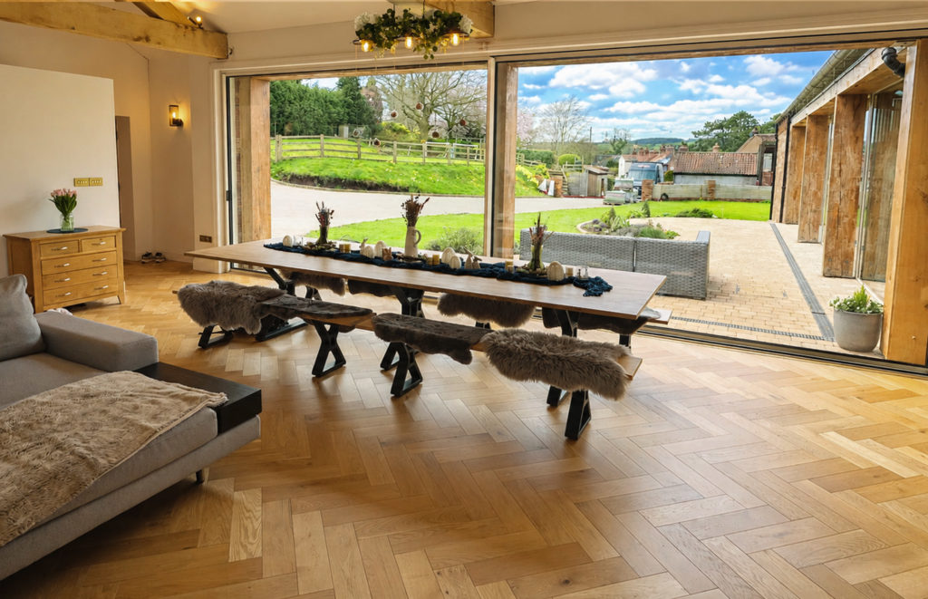 View of the dining area with huge Cero sliding doors